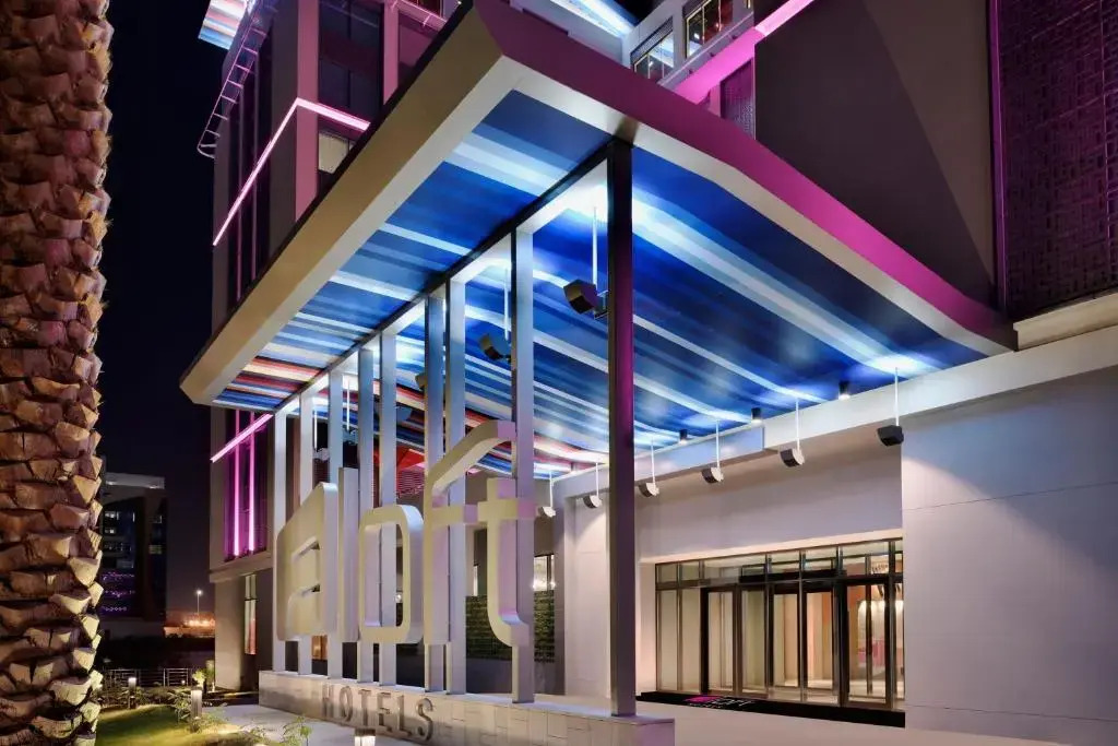 Отель Aloft Muscat Hotel