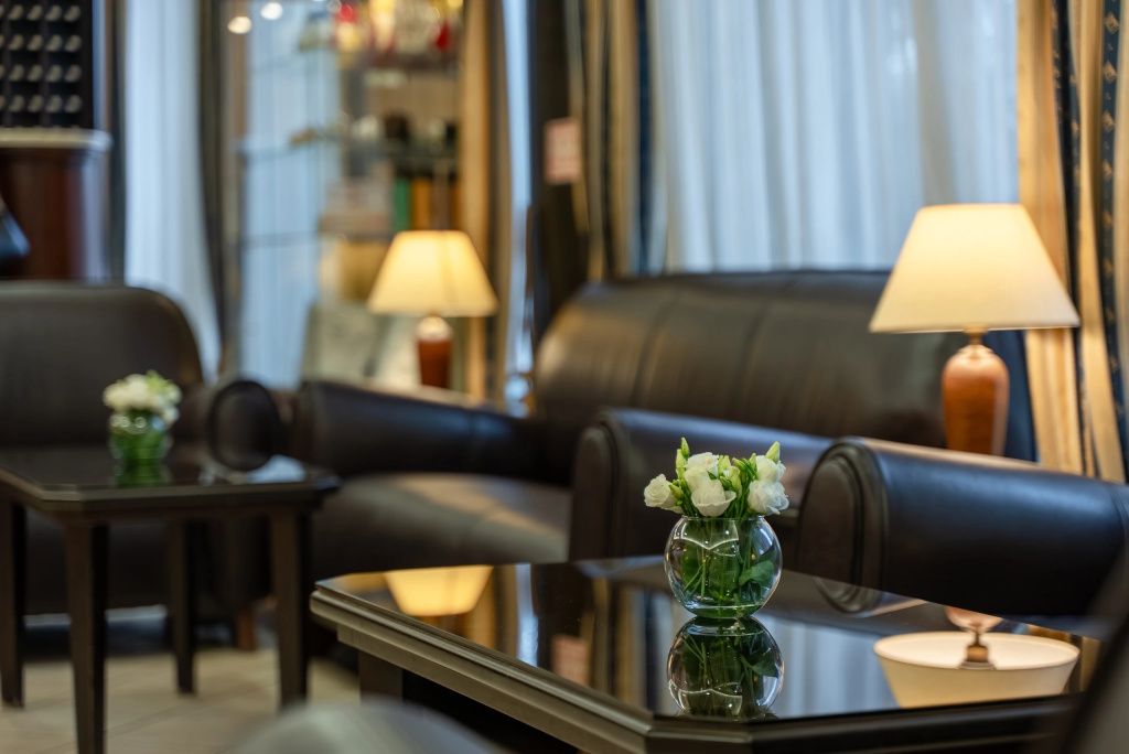 Aeropolis Hotel