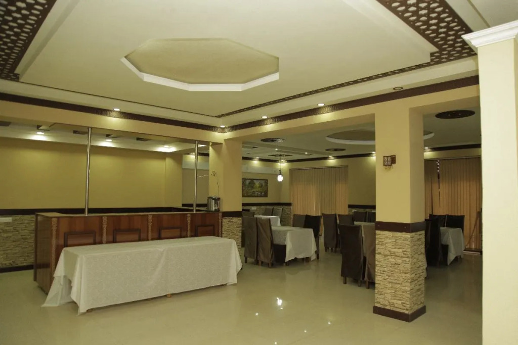 Mufarshox Hotel