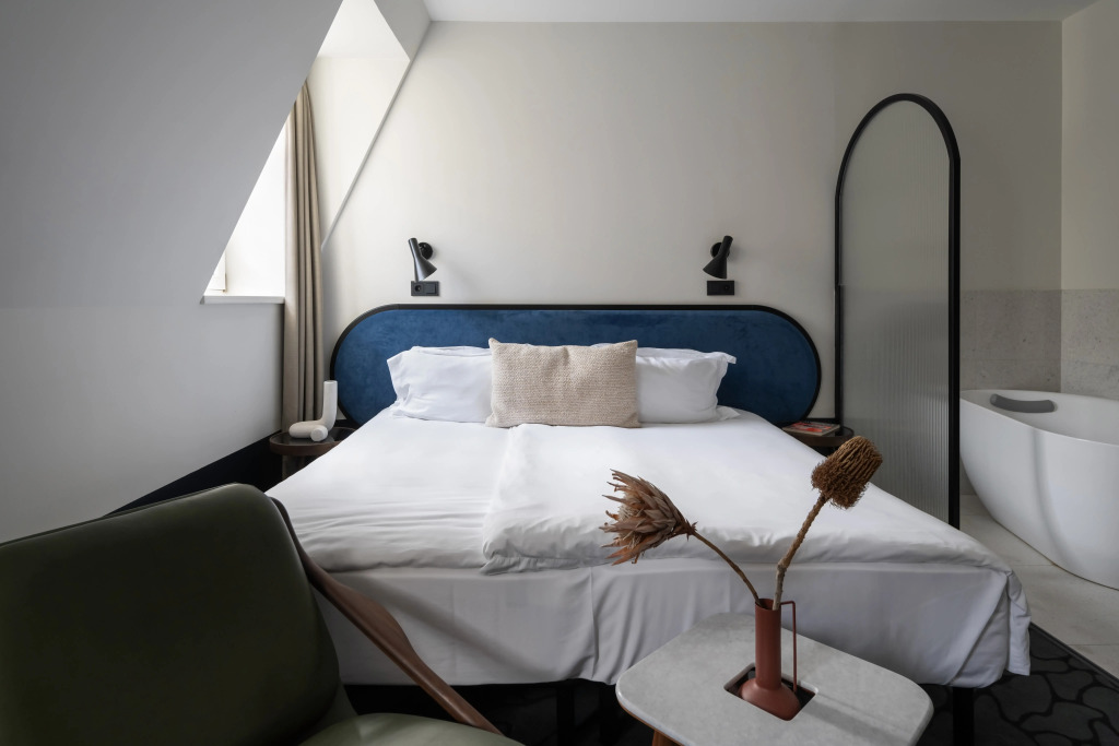 Pavilion Boutique Hotel