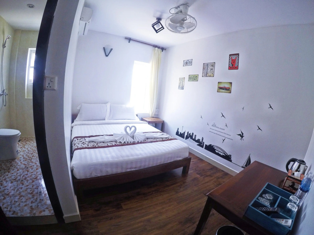 Отель Sky Garden Boutique