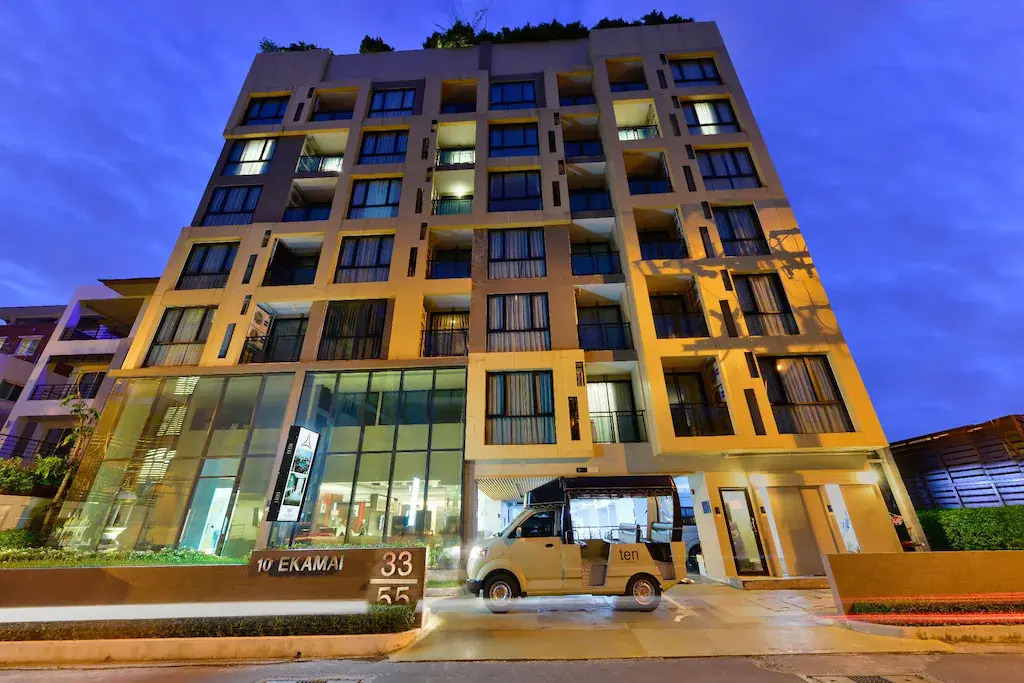 Ramada Tenn Ekamai