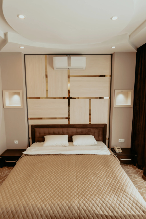 Astor Hotel