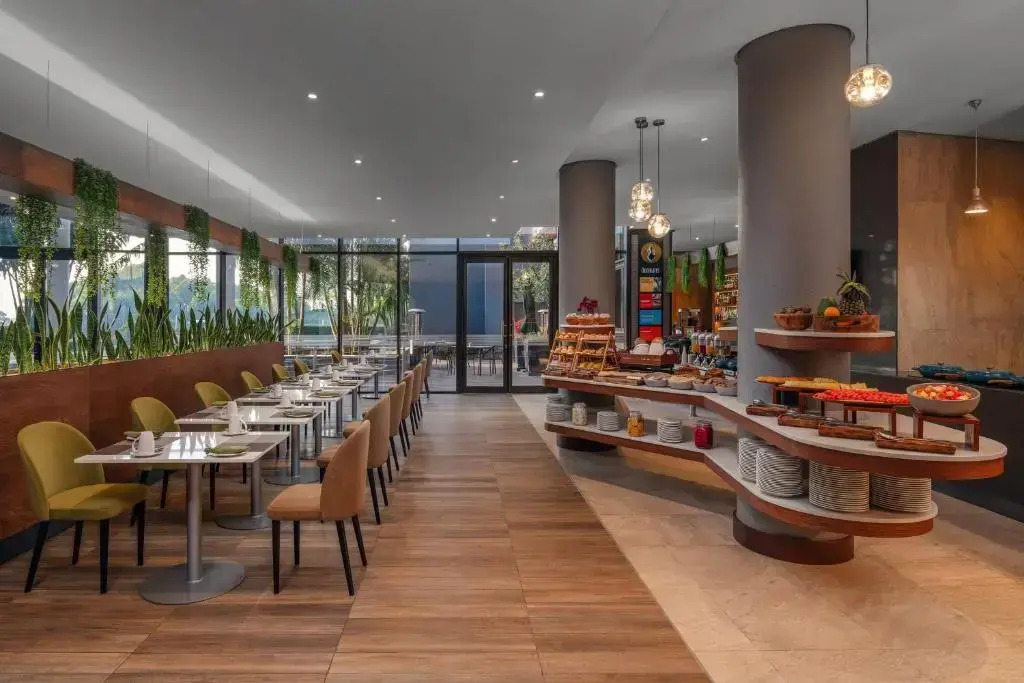 Holiday Inn - Nairobi Two Rivers Mall by IHG