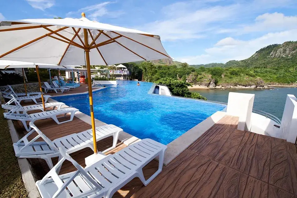 Отель Dakak Park and Beach Resort