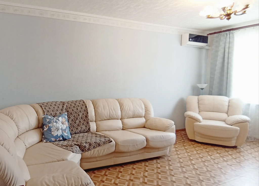 Квартира уютная, 3 отдельные комнаты