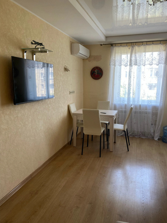 Квартира на Батумская 36