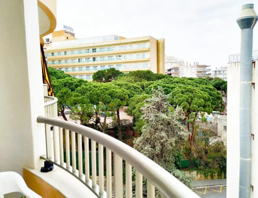 Апартаменты Apartsalou Bilbao