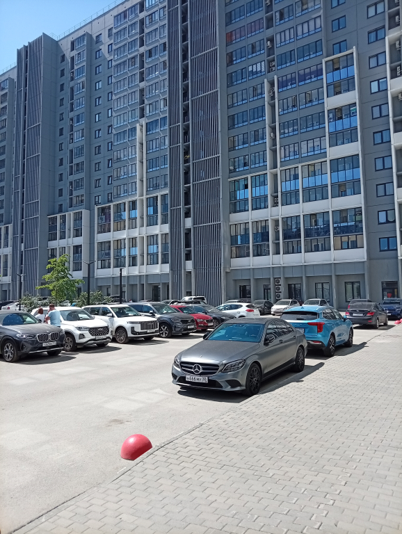 Квартира с видом на Речку