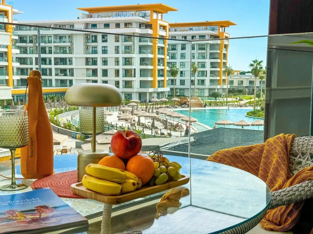 Апартаменты Стильные 1+1 в Комплексе Azura World В
