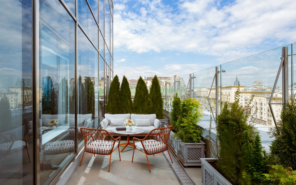 5 ★ The Carlton, Moscow