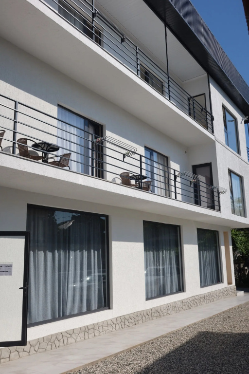 Abas Hotel
