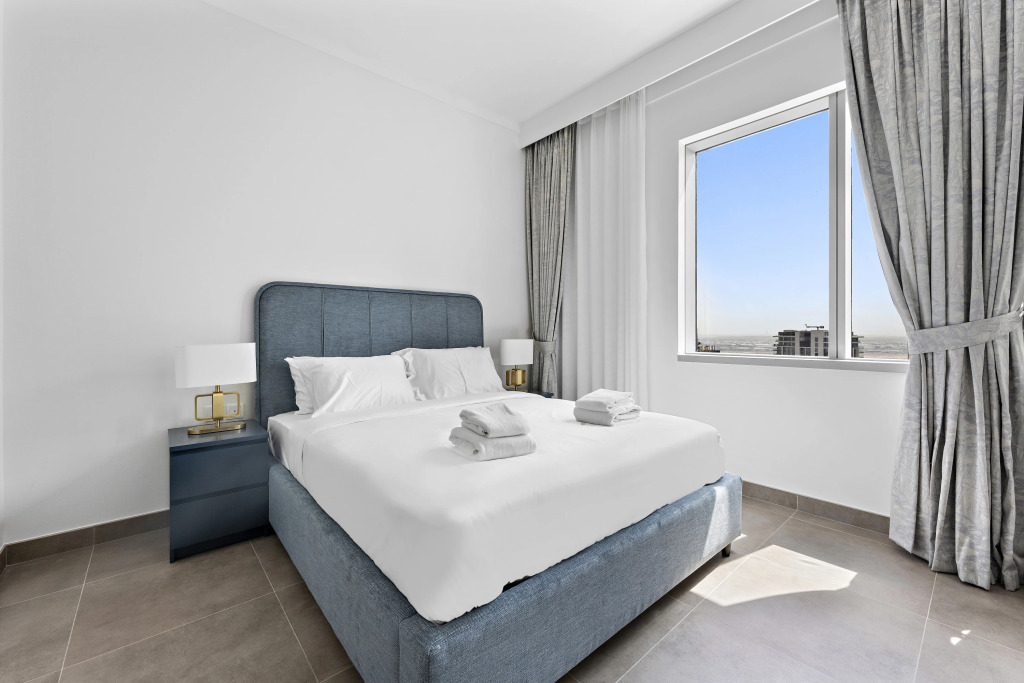 Апартаменты WelHome - Stunning Apartment With Sea Views in Creek Harbour