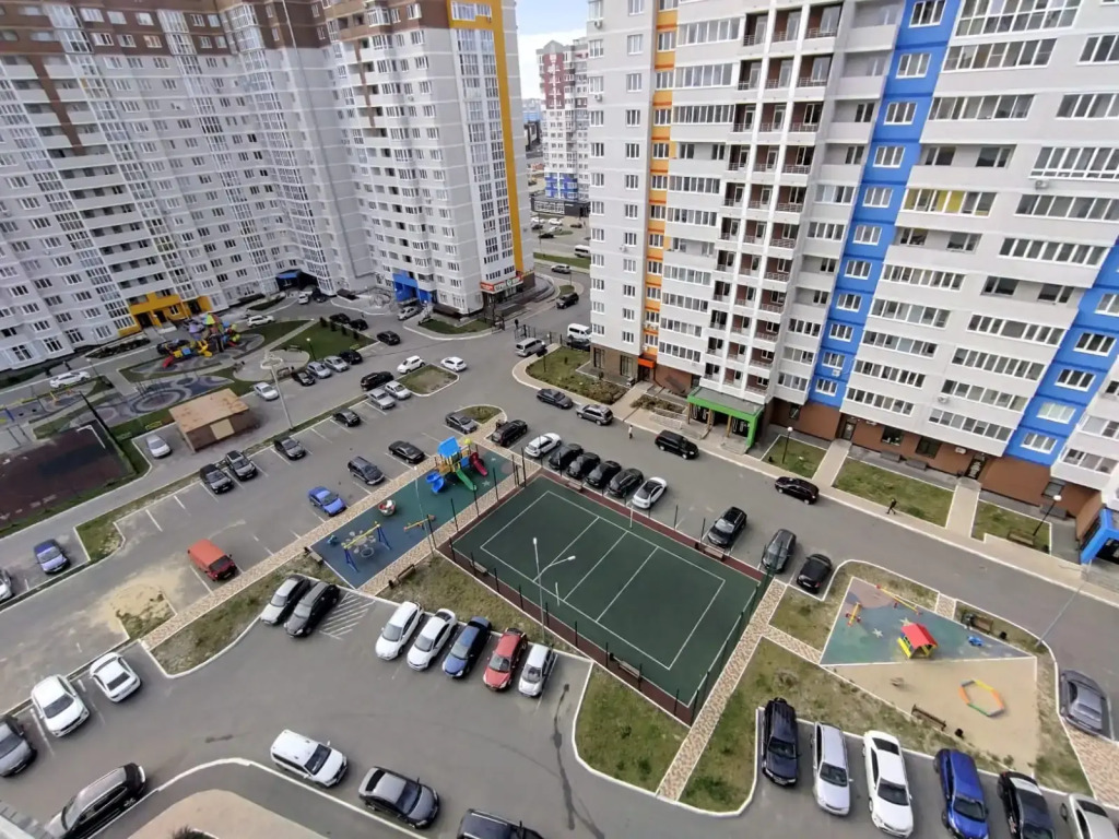 Апартаменты на Горбатова 22