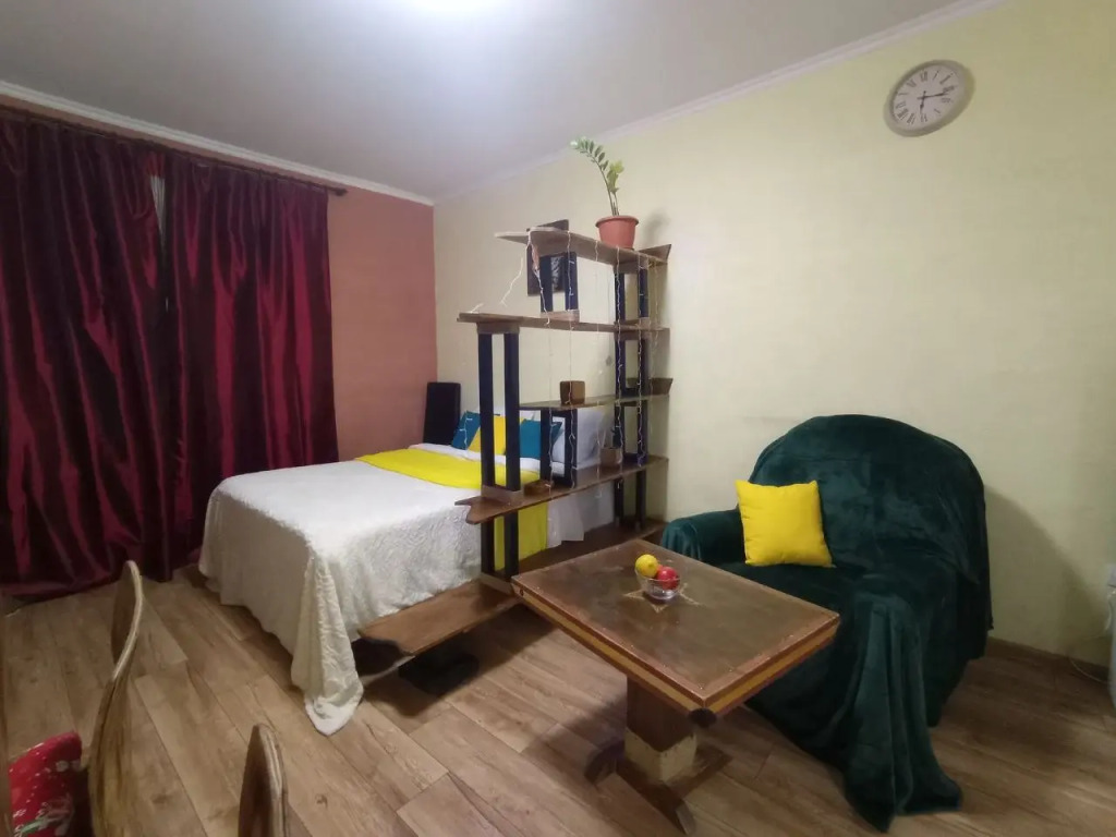 Квартира Live-In-Comfort на Творчества 1к1