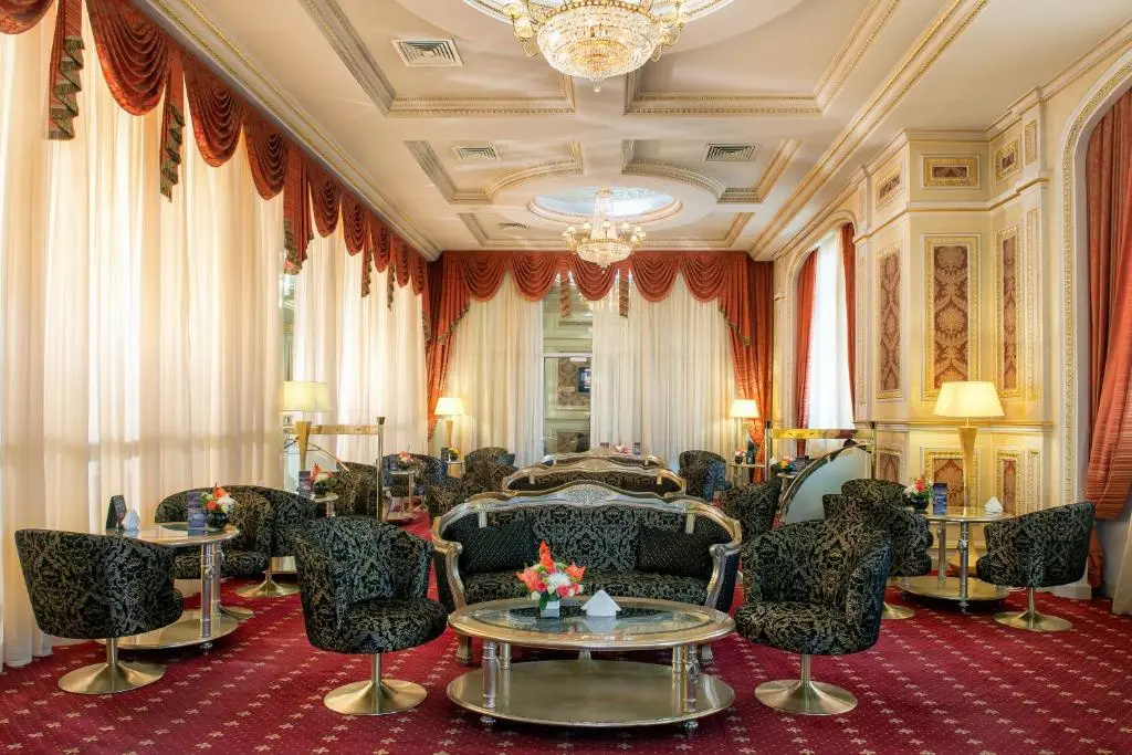 Royal Tulip Алматы