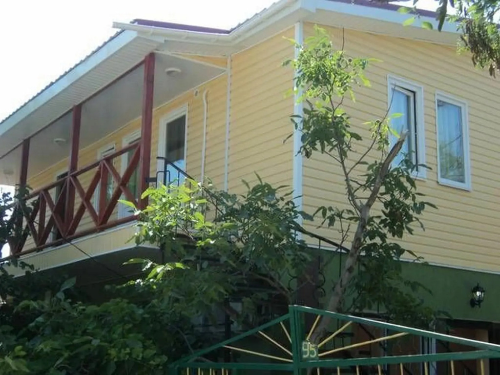 Guest house Uyut
