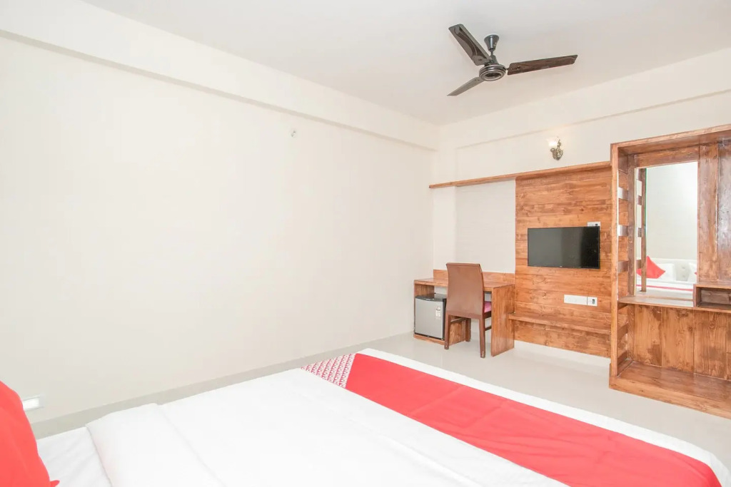 Отель Dollars Nest