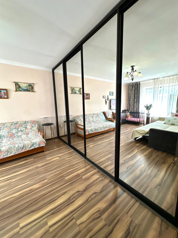 Квартира эконом класса в центре площадью 65 кв.м на Шаумяна 1