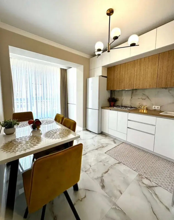 Квартира SHOKA APARTMENTS