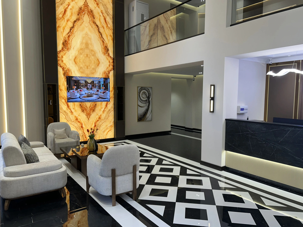 Karim Parkside Hotel
