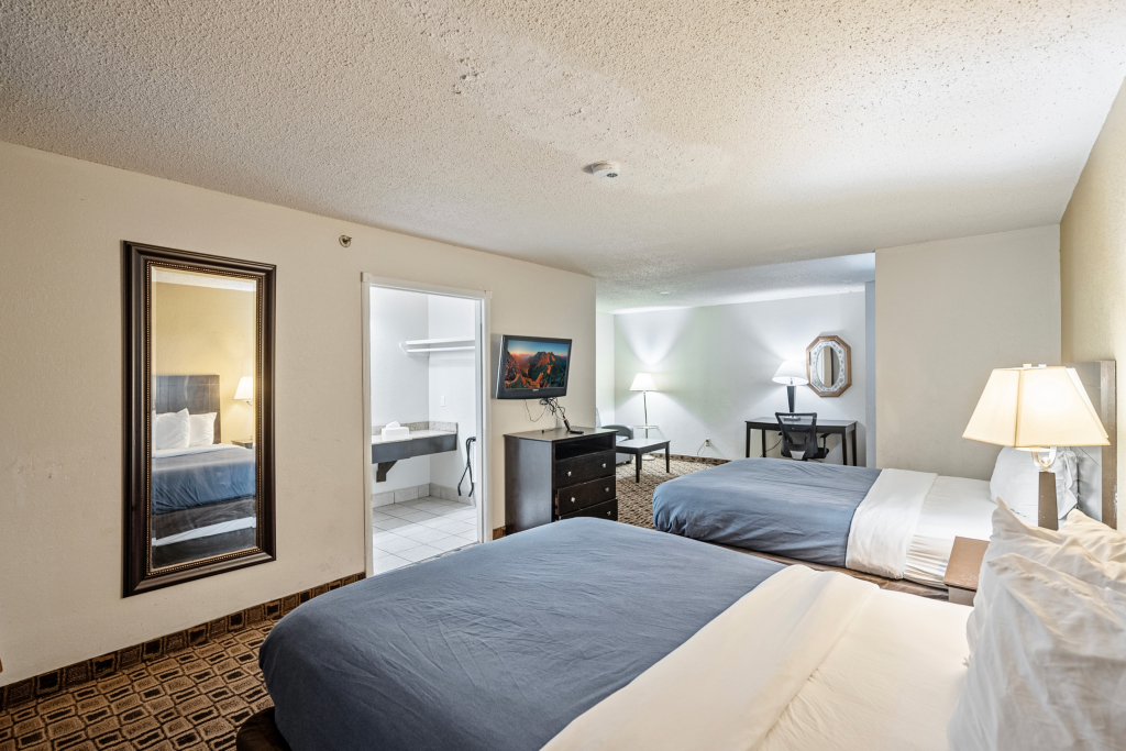Coratel Plus Suites Wichita West Airport