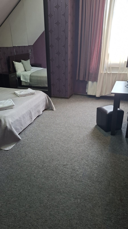 Hotel Eight