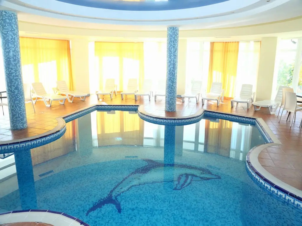 Mazhestik Hotel