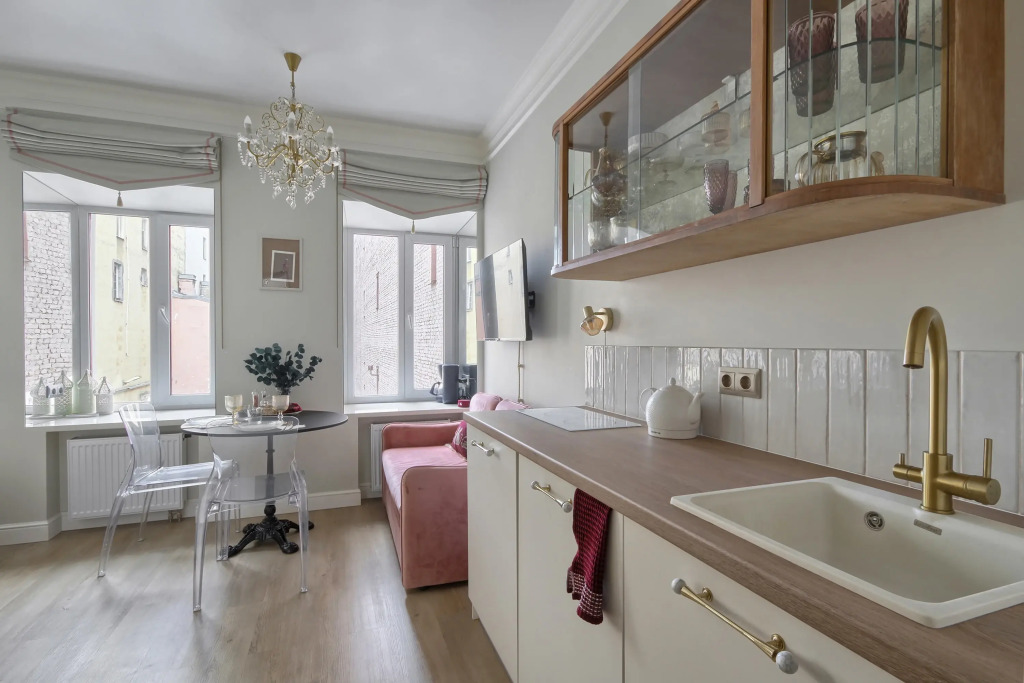 Апартаменты MyHomeYourHome на Лиговском проспекте д.141 Б