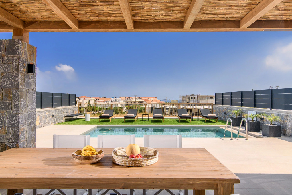 Calma Villas Crete - heated pool