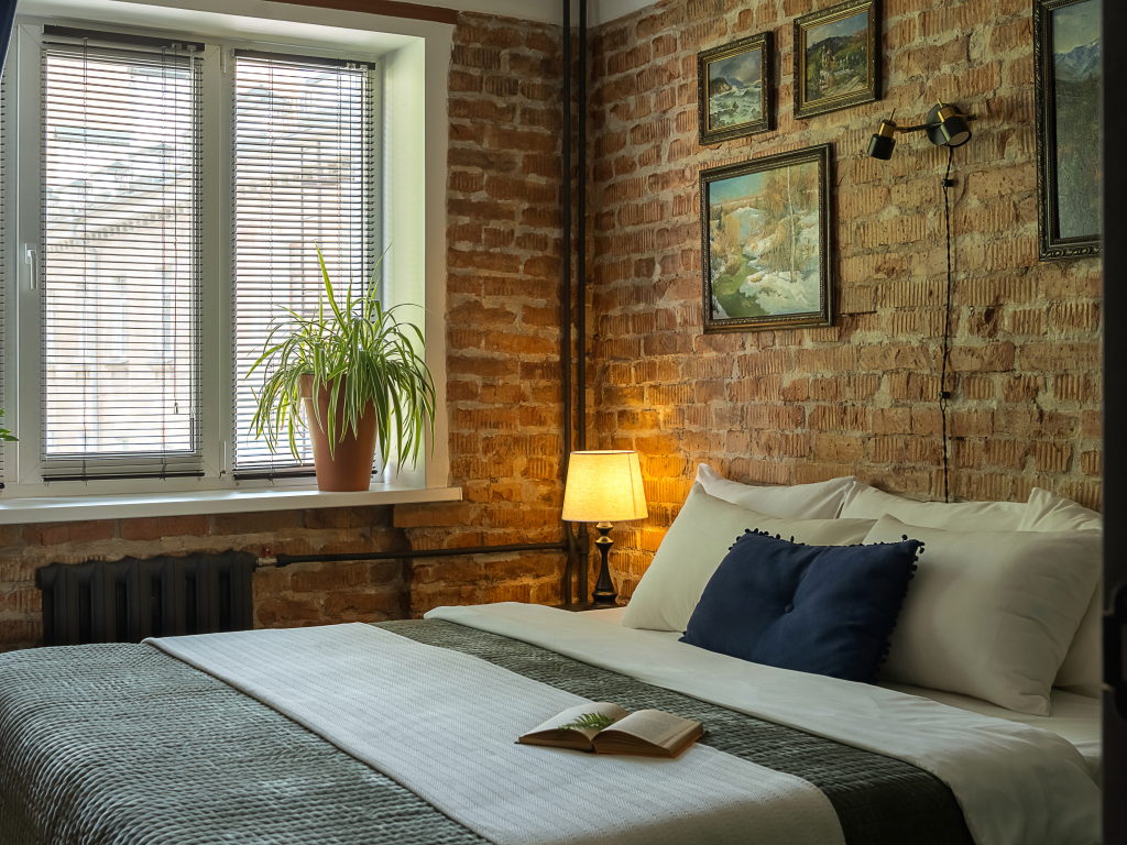 Квартира Двухкомнатная в Стиле Loft с Видом на Бухту Золотой Рог