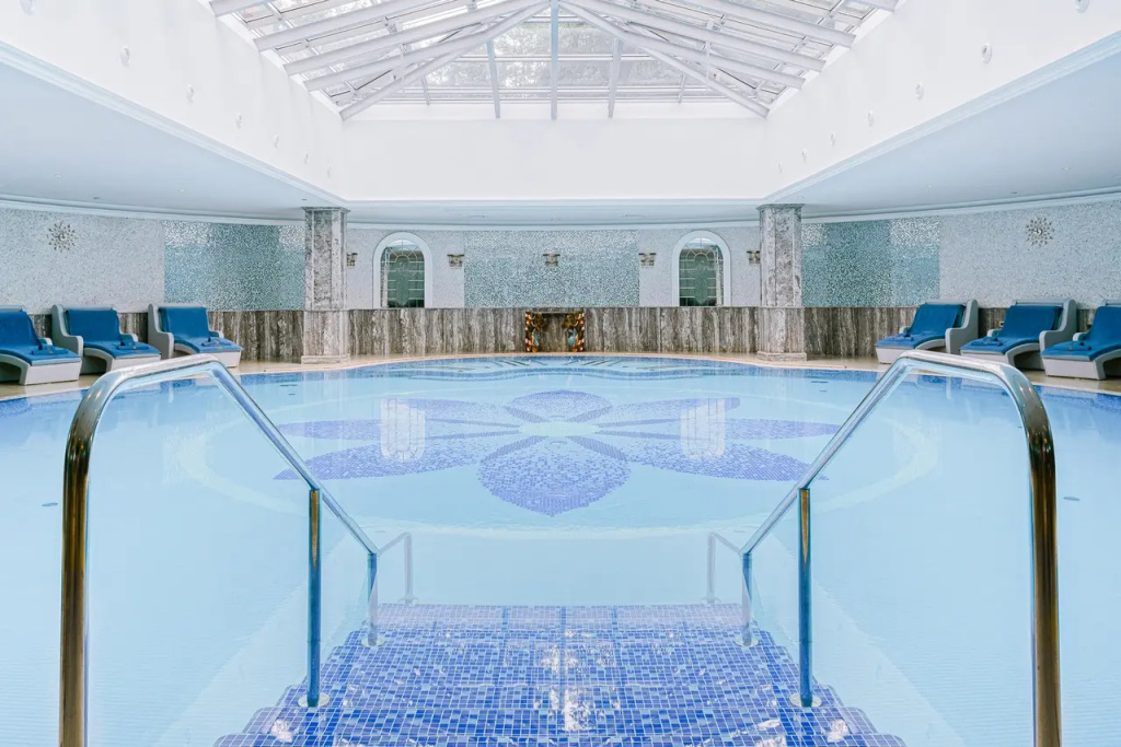 Отель Tsar Palace Luxury Hotel & SPA