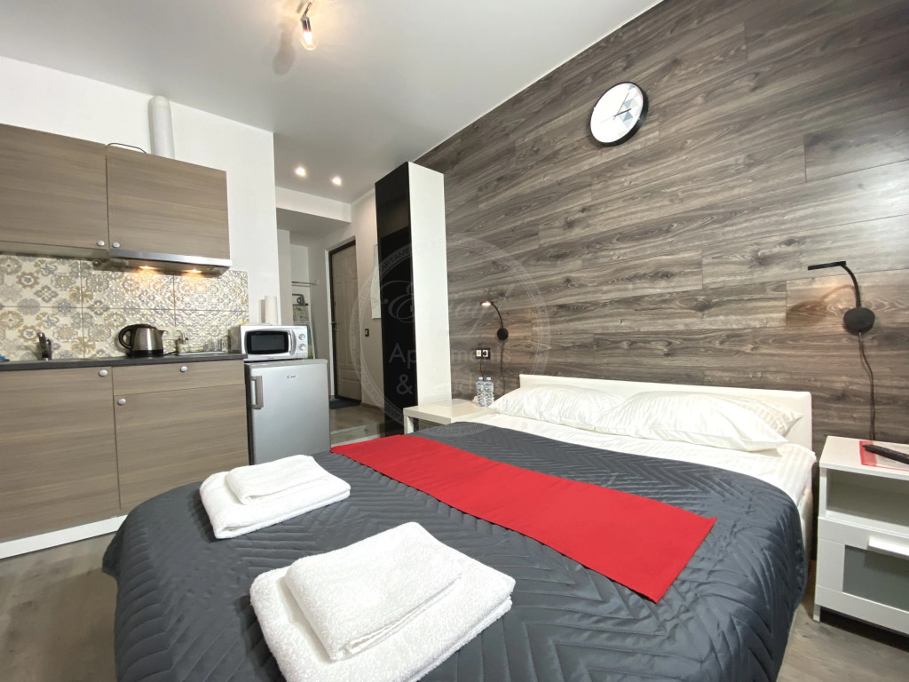 ENJOY! Apartments & Studios – Akvareli