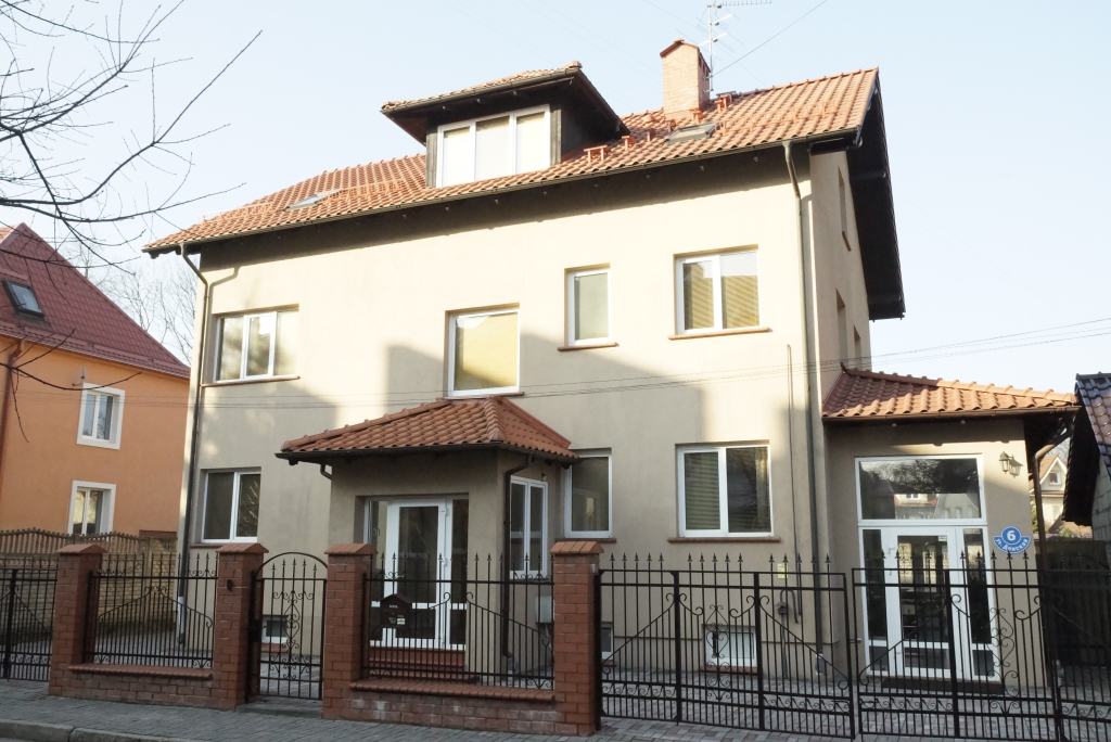 Апартаменты Квартирка на Донской Калининград (район Амалиенау)