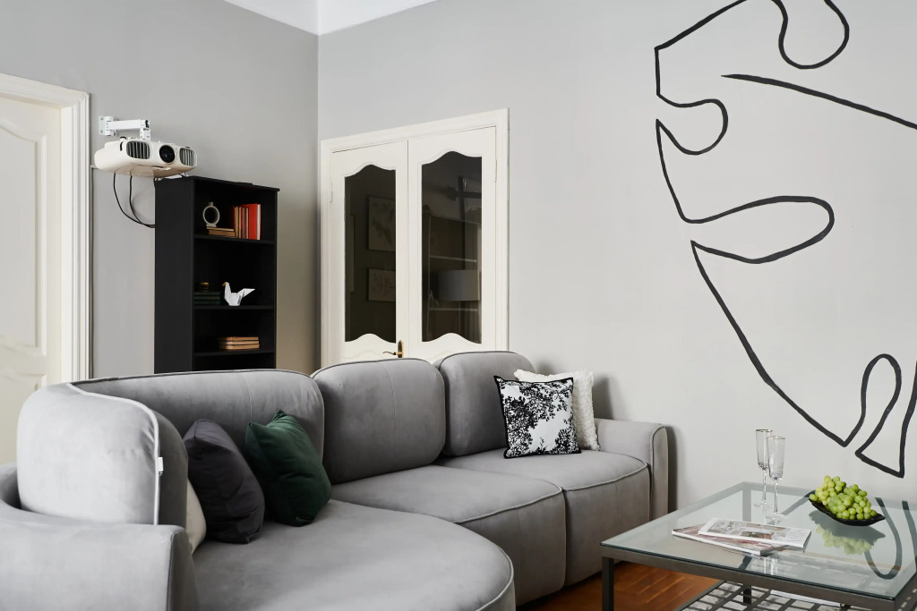 Квартира GM Apartments Шикарная Пятёрка с домашним кинотеатром