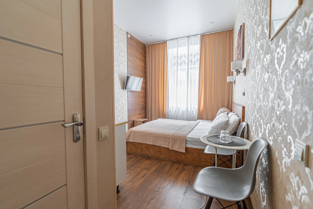 Hotel812