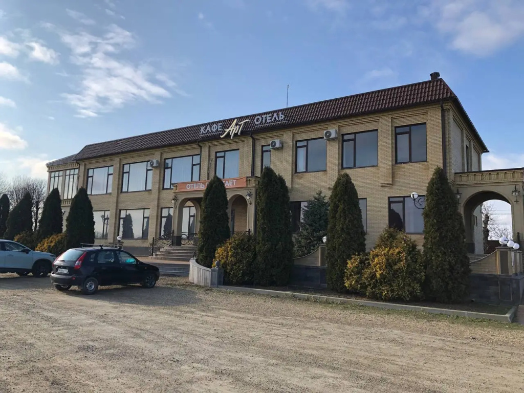 Отель Арт