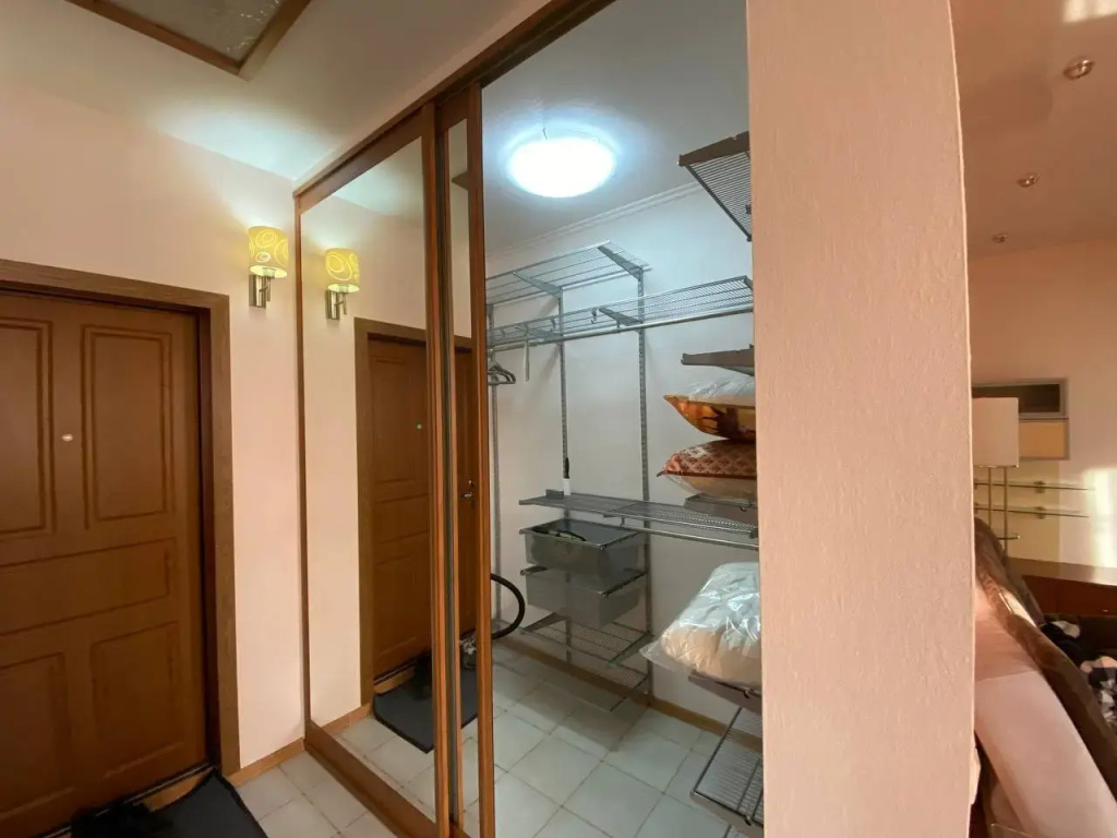 Евродвушка на Ларина Welcome Home Aparts and Tours