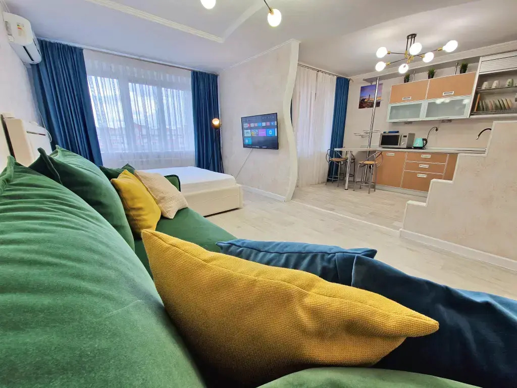 Квартира Виталий HouseRent Однокомнатная студия по ул. Ленина,104Б