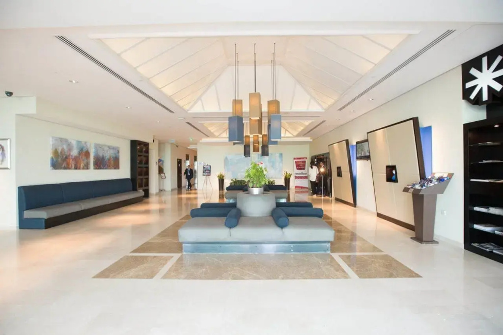 Holiday Inn Express Dubai Airport by IHG