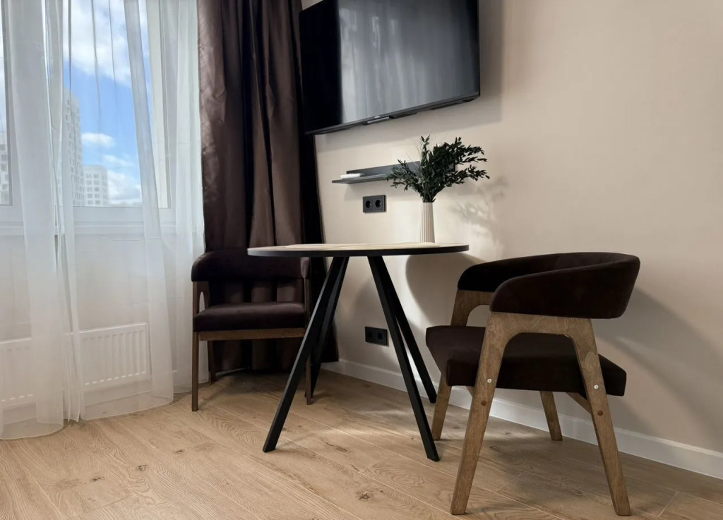 23/2 Studiya U Metro Botanicheskiy Sad Flat