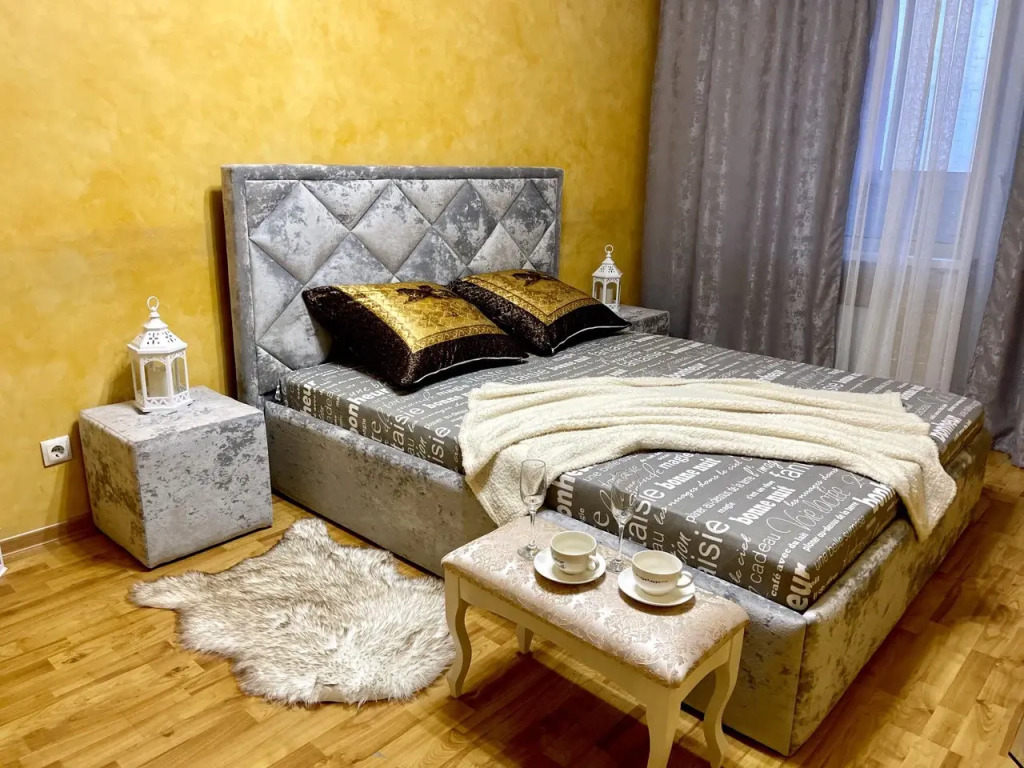 Апартаменты Mars Hotel Малахова 101