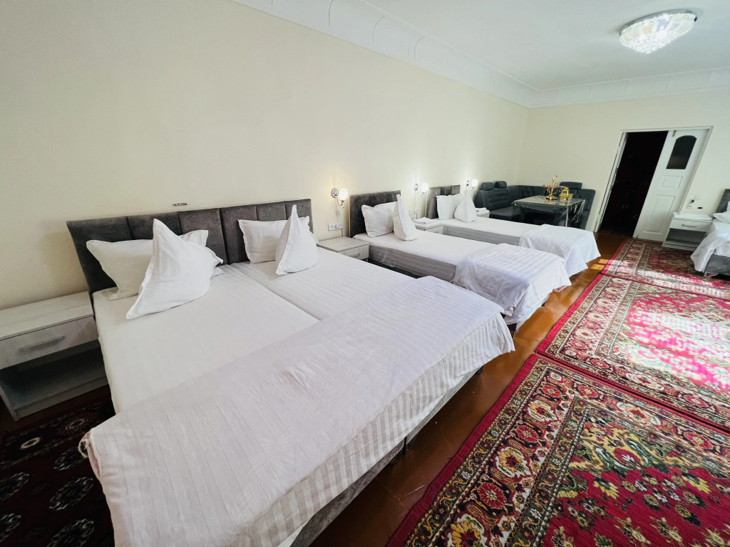 Nemo Guest House
