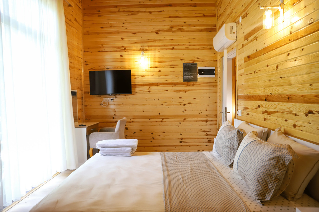Отель Hotel Waterfall Heaven House