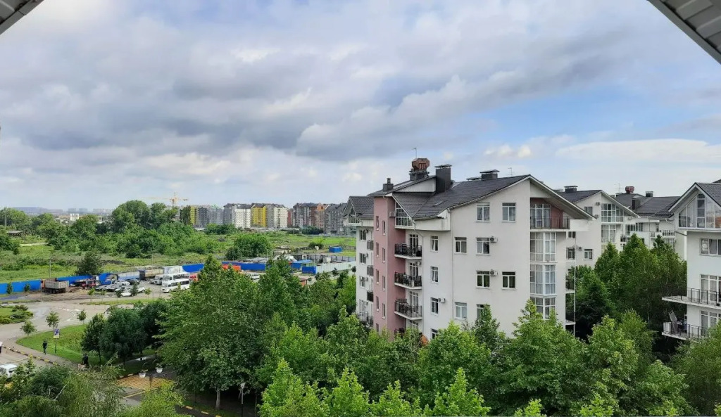 Квартира 2 комнатная на крыше в Немецкой деревне рядом с озером