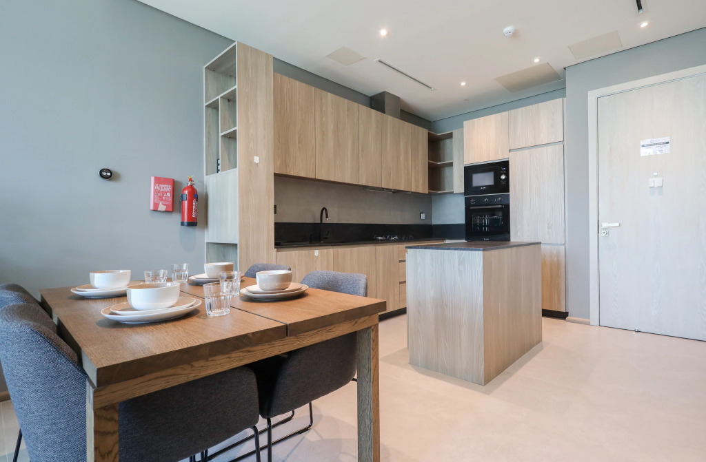Апартаменты Elite LUX Holiday Homes - Luxurious 1BR Suite in Signature Livings JVC - Dubai