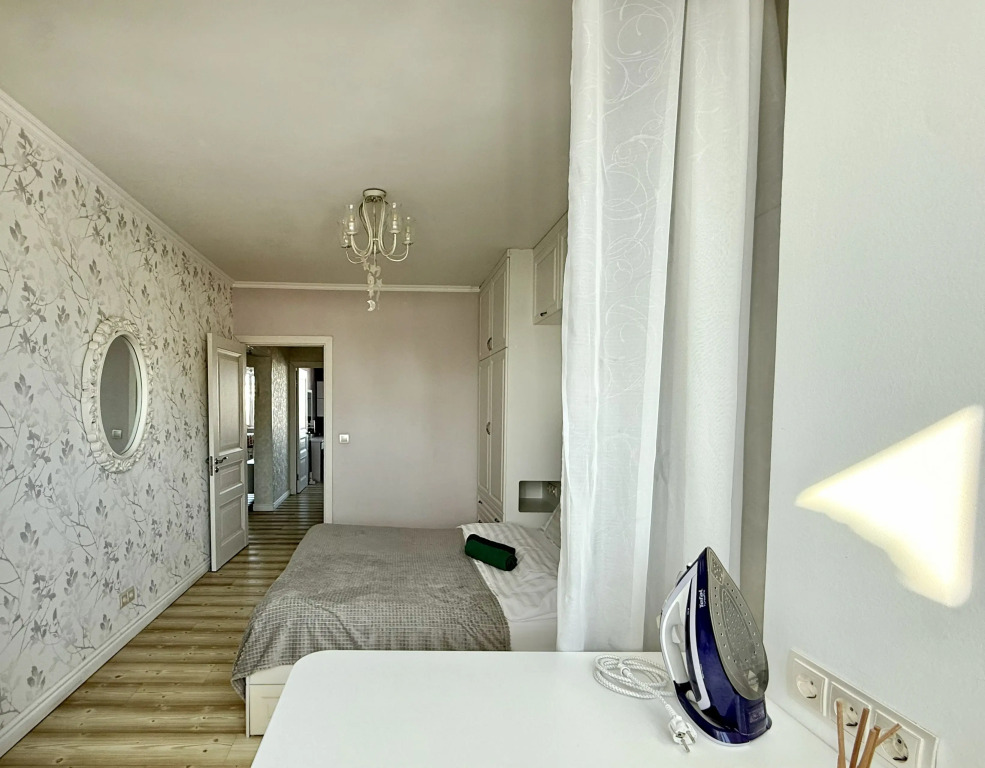 Квартира Трёхкомнатная Рента 65 на Ленина 327Б