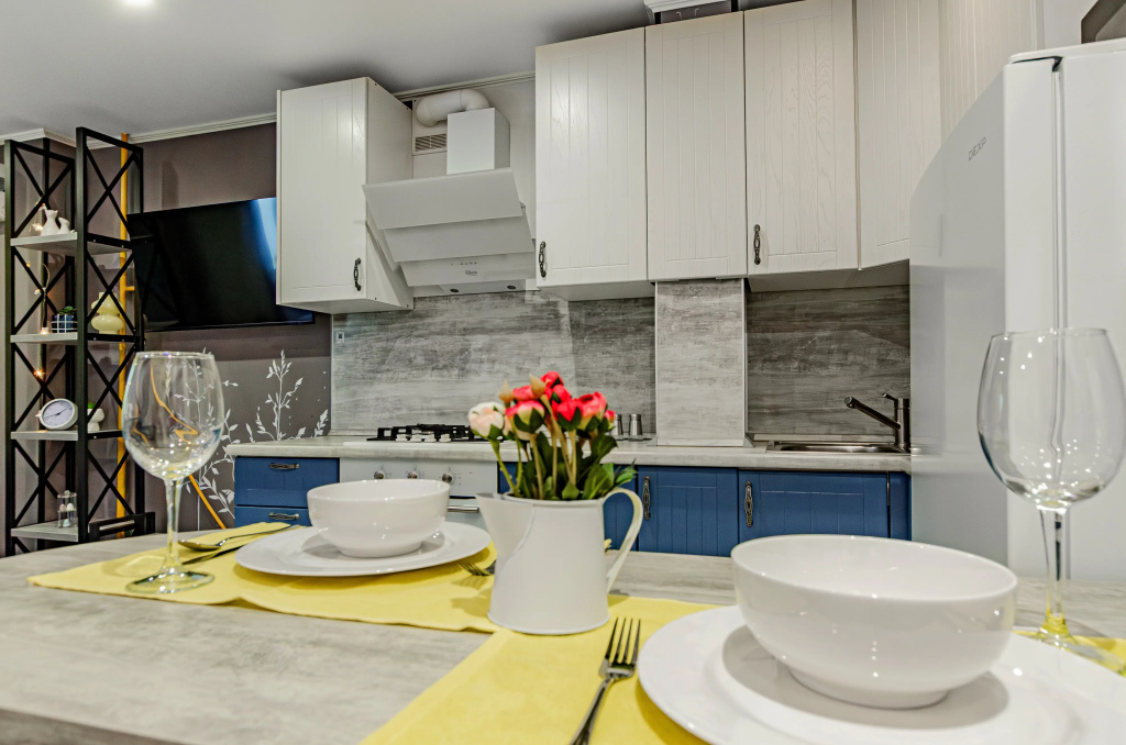 Квартира 2 комн в центре у метро Козья Слобода Liberty Sity Apartments