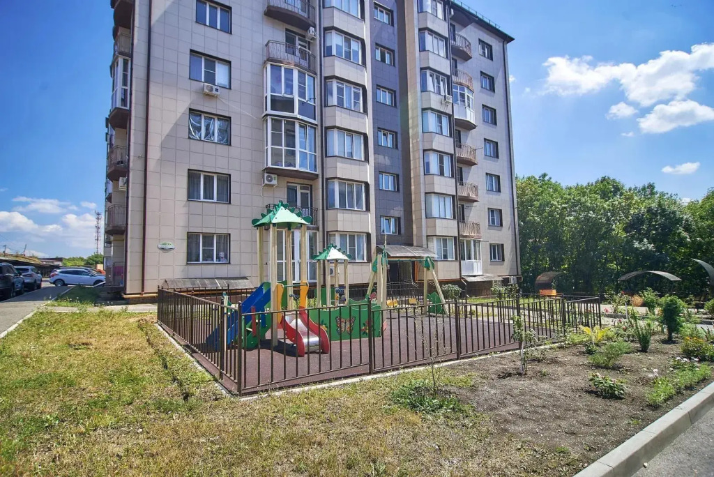 Квартира Кленовая Роща 12