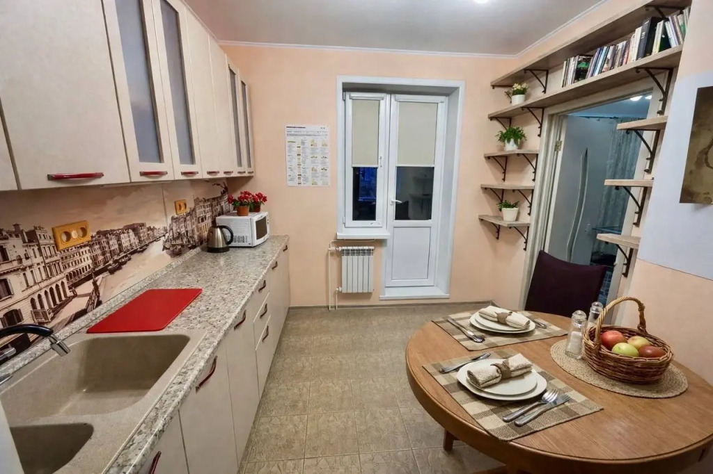 Квартира Уютная на 22 Этаже рядом с Аэропортом